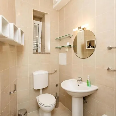 Apartament Pietra